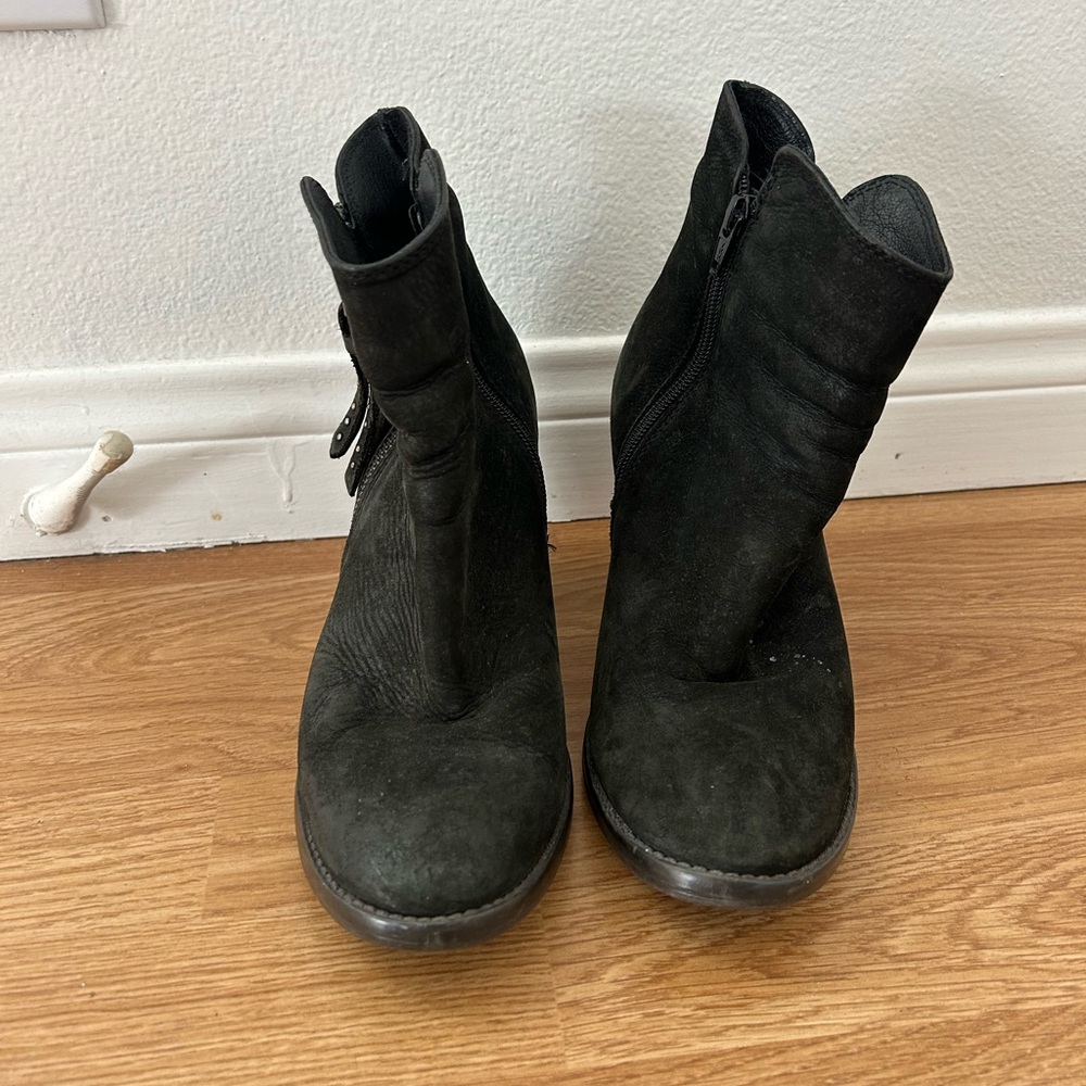Steve Madden Black Ankle Booties